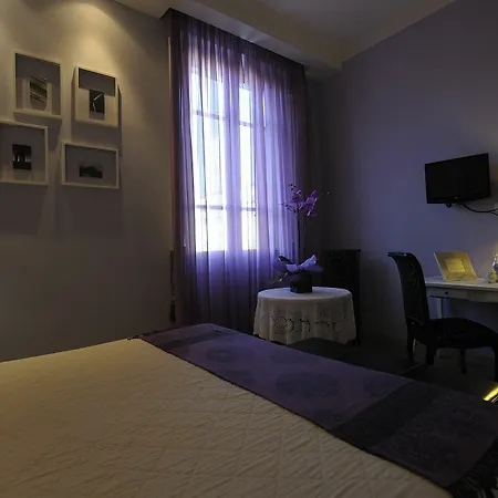 Luxury La Dimora Degli Angeli Bed and Breakfast 3*
