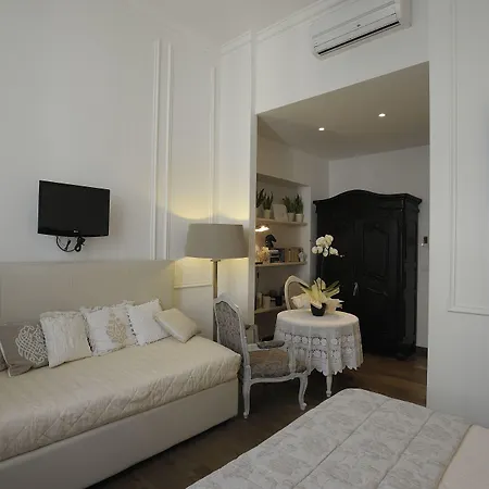 Luxury La Dimora Degli Angeli Bed & Breakfast